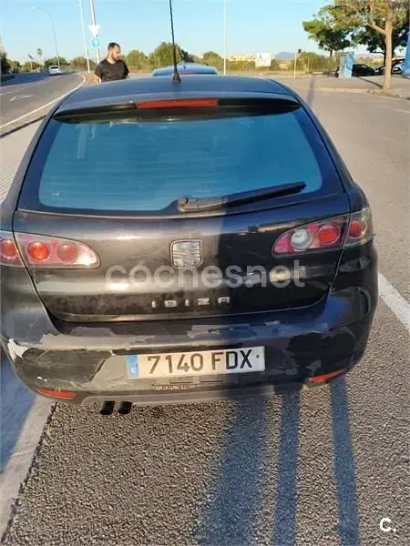 Usado Seat Ibiza Reference 100 CV (73 kW) 2006 Negro Utilitario