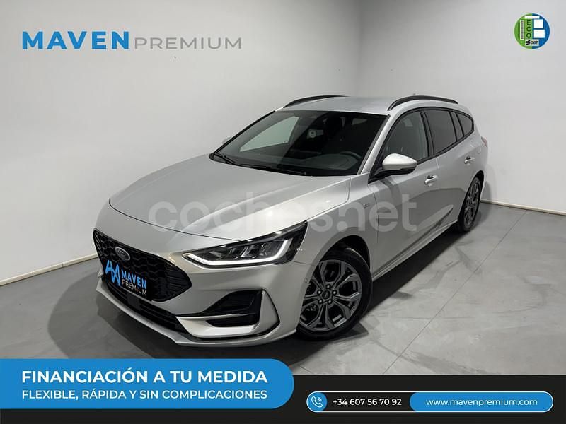 Gris / plata Usado 2023 Ford Focus ST-Line X Familiar | 24.500 € (Un poco caro) - Imagen 1/4