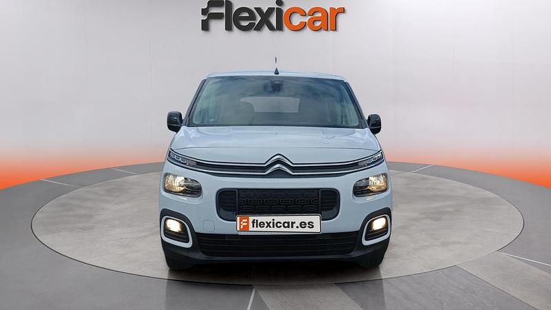 Usado Citroën Berlingo Feel 102 CV (75 kW) 2023 Blanco Monovolumen
