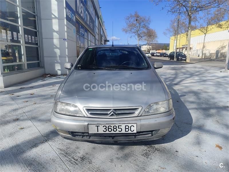 Gris / plata Usado 1999 Citroën Xsara Exclusive Berlina | 1600 € (Precio justo) - Imagen 1/4