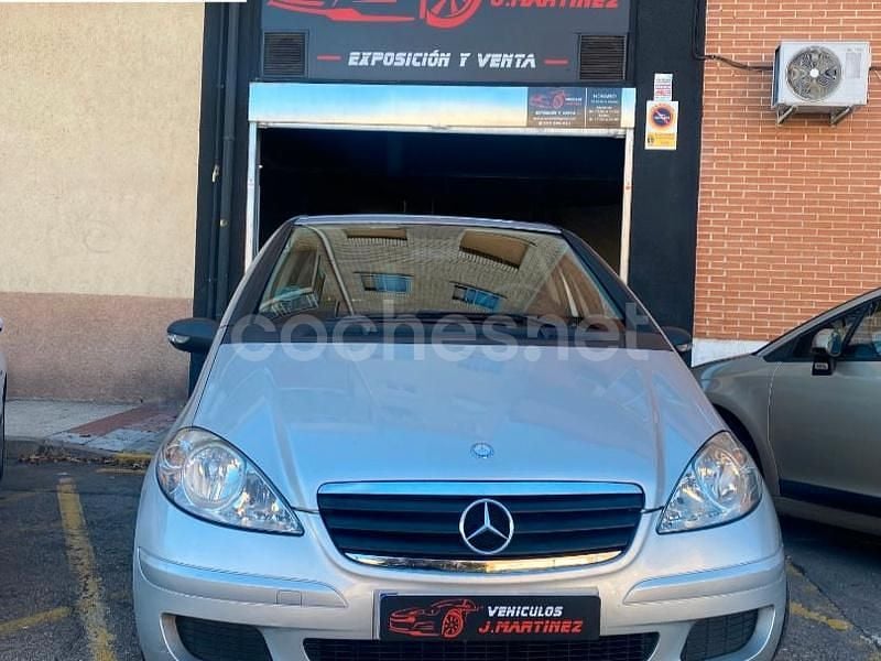 Gris / plata Usado 2007 Mercedes A150 Classic Monovolumen | 3900 € (Precio justo) - Imagen 1/4