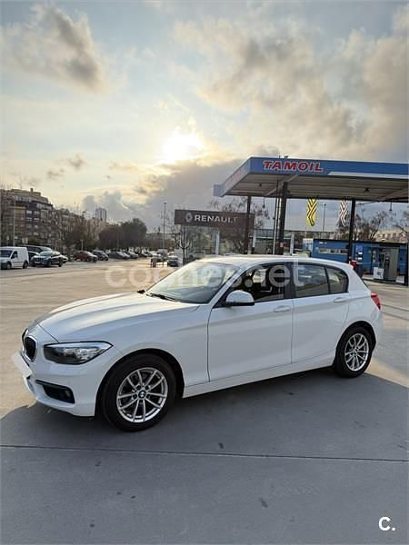 Usado BMW 118 Sport Line 136 CV (100 kW) 2016 Blanco Utilitario