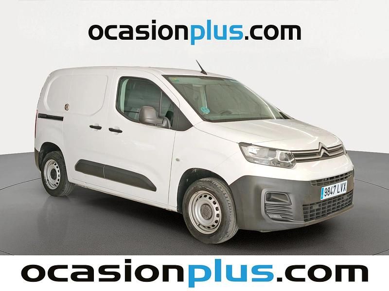 Usado Citroën Berlingo 102 CV (75 kW) 2022 Blanco Monovolumen