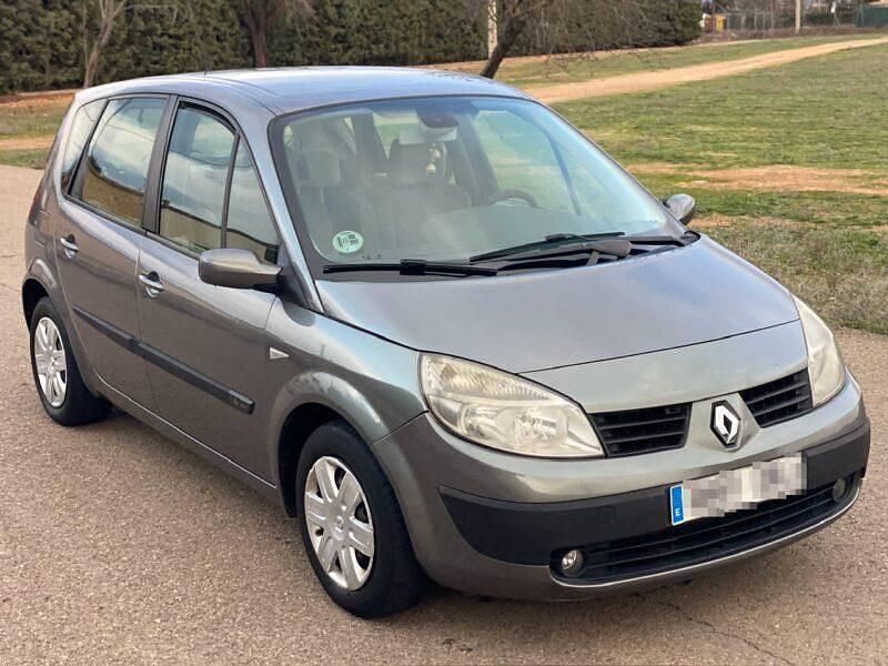 Usado Renault Mégane Cabriolet 110 CV (80 kW) 2005 Gris Descapotable