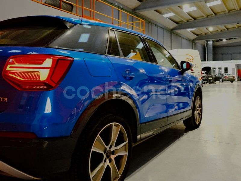 Usado Audi Q2 Design 116 CV (85 kW) 2018 Azul SUV