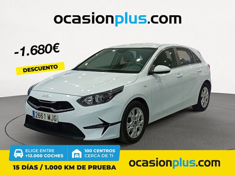 Blanco Usado 2023 Kia Ceed Berlina | 18.490 € (Precio justo) - Imagen 1/4