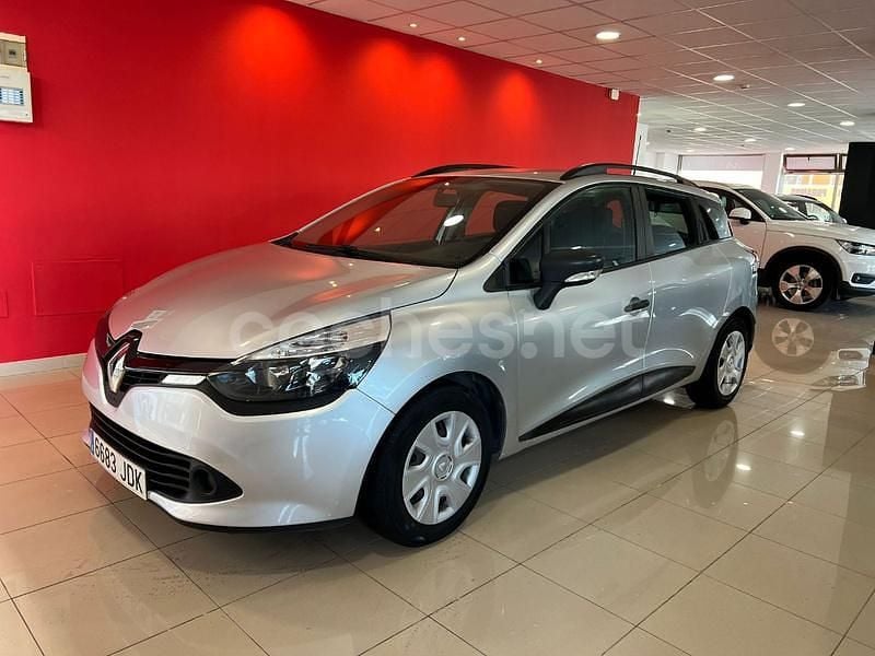 Gris / plata Usado 2015 Renault Clio GrandTour Authentique Familiar | 7990 € (Precio justo) - Imagen 1/4