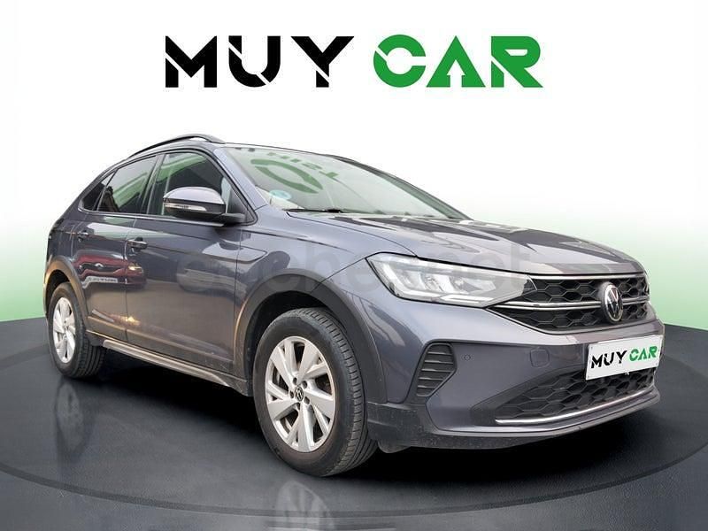 Usado VW Taigo Life 110 CV (80 kW) 2022 Gris / plata SUV