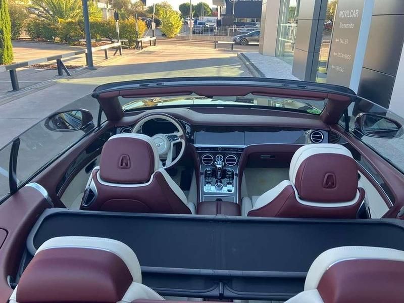 Usado Bentley Continental GT Convertible 635 CV (467 kW) 2019 Granate Descapotable