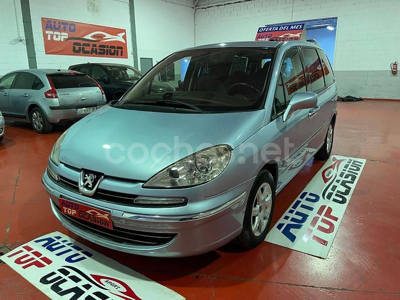 Gris / plata Usado 2008 Peugeot 807 Premium Monovolumen | 6999 € (Precio justo) - Imagen 1/4
