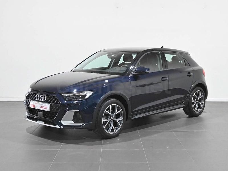 Usado Audi A1 110 CV (80 kW) 2022 Azul SUV