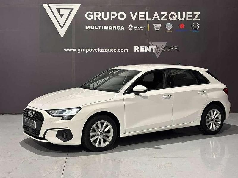 Usado Audi A3 Sportback 110 CV (80 kW) 2021 Blanco Utilitario