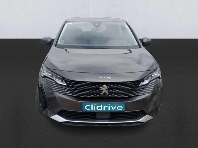 Usado Peugeot 3008 Active 131 CV (96 kW) 2021 Gris SUV