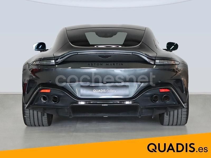 Nuevo Aston Martin V8 Vantage 665 CV (489 kW) 2025 Gris / plata Coupe