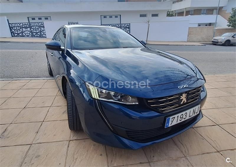 Usado Peugeot 508 GT-line 160 CV (117 kW) 2021 Azul Berlina