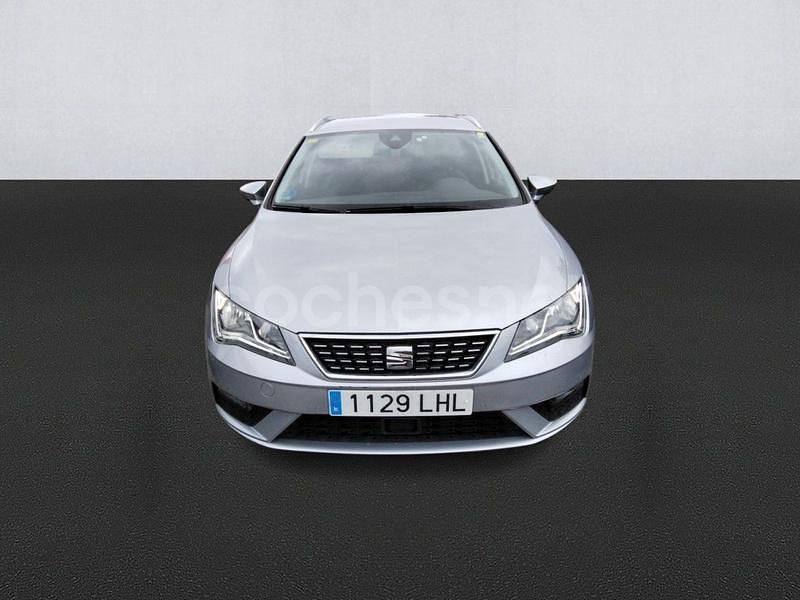 Usado Seat Leon XCELLENCE 130 CV (95 kW) 2020 Gris / plata Familiar