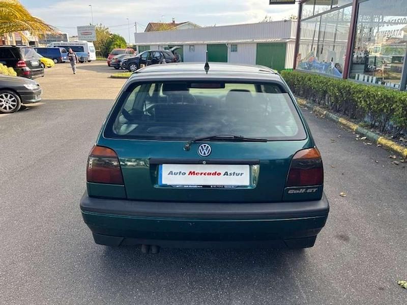 Usado VW Golf III 101 CV (74 kW) 1997 Verde Utilitario