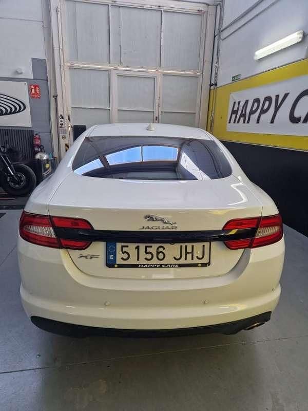 Usado Jaguar XF Sportbrake R-Sport 200 CV (147 kW) 2014 Blanco Familiar