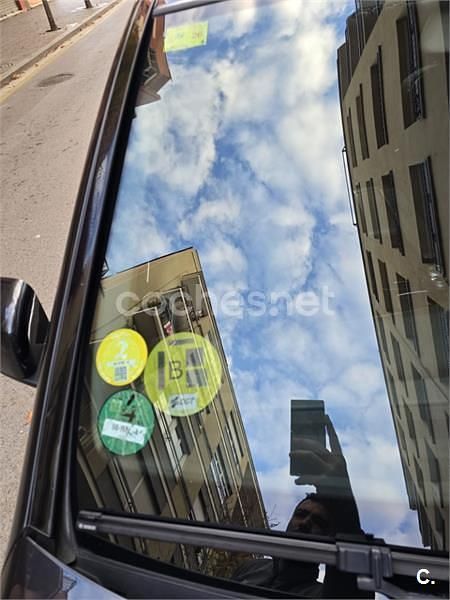 Usado Mercedes C200 Avantgarde 136 CV (100 kW) 2011 Negro Berlina