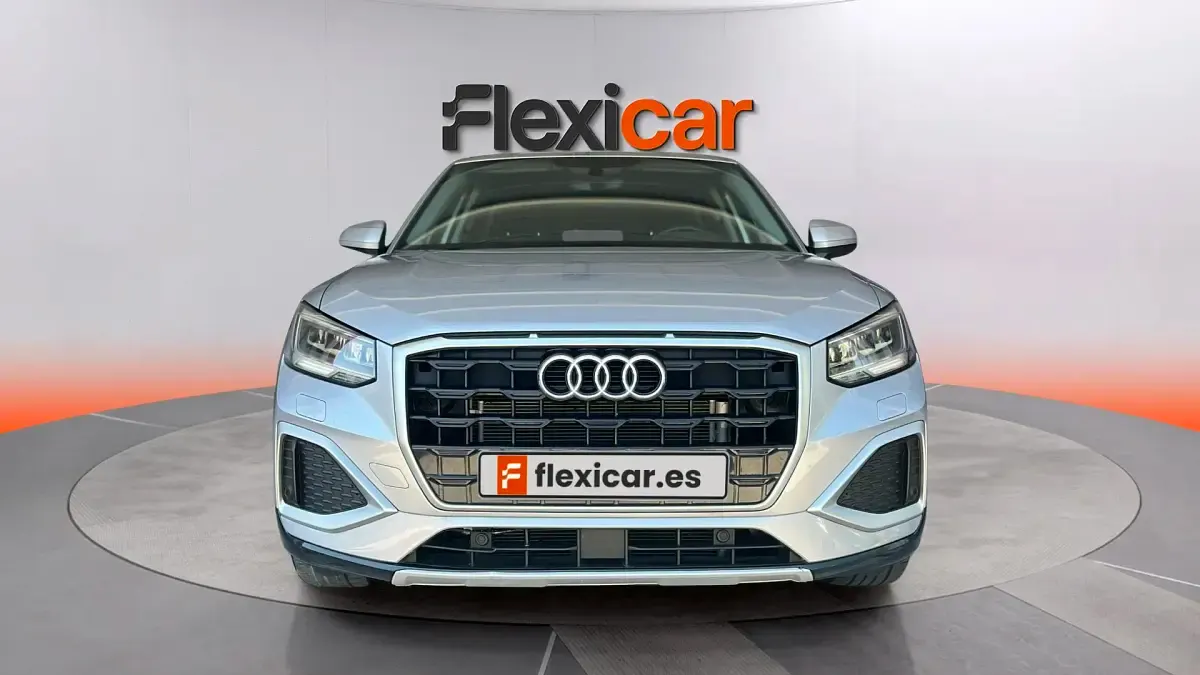 Usado Audi Q2 Premium 110 CV (80 kW) 2022 Gris SUV