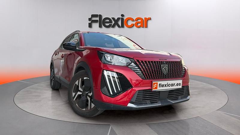 Usado Peugeot 2008 Active 101 CV (74 kW) 2023 Rojo SUV