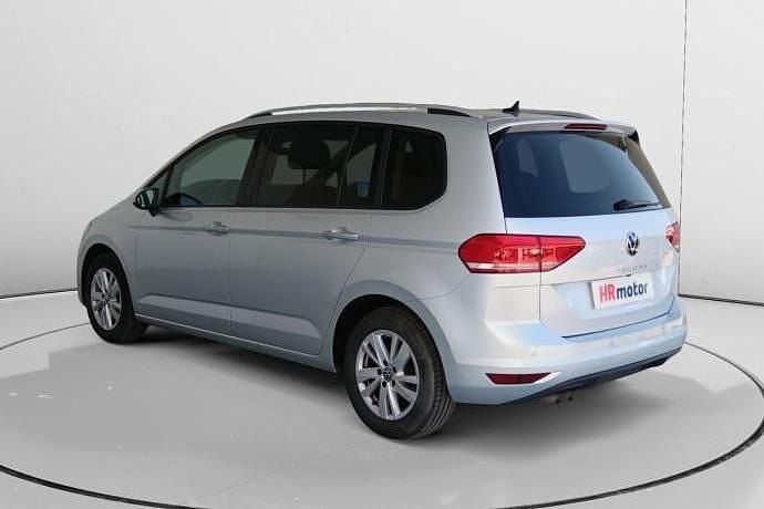 Usado VW Touran Advance 150 CV (110 kW) 2023 Monovolumen