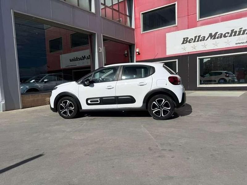 Usado Citroën C3 Feel 82 CV (60 kW) 2023 Blanco Utilitario