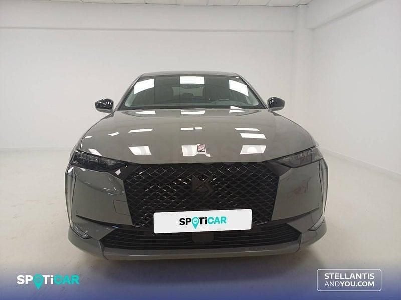 Usado DS Automobiles DS4 Performance 130 CV (95 kW) 2024 Gris / plata SUV