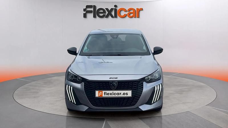 Usado Peugeot 208 Active 102 CV (75 kW) 2024 Gris Utilitario