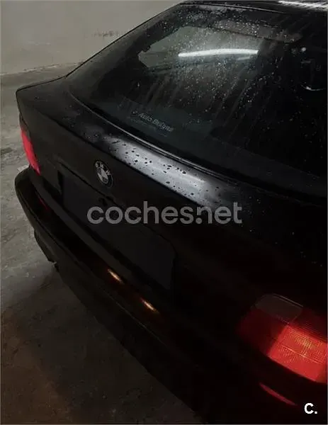 Usado BMW 316 102 CV (75 kW) 1998 Negro Berlina
