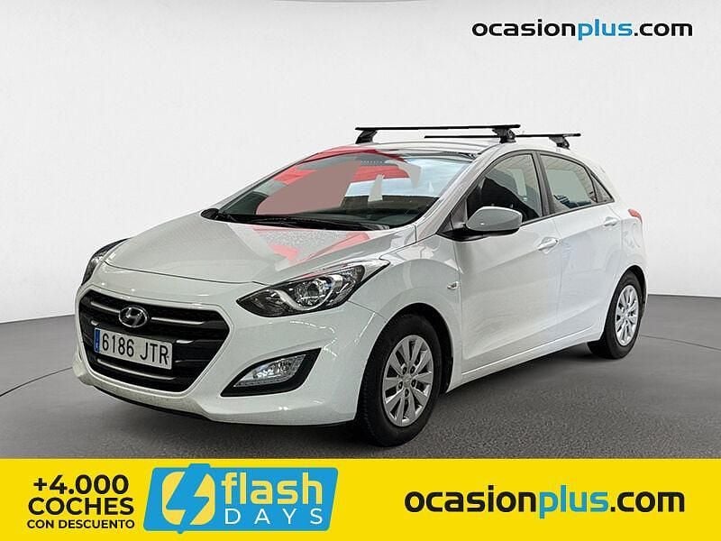 Blanco Usado 2016 Hyundai i30 Utilitario | 10.990 € (Precio justo) - Imagen 1/4