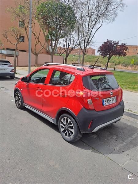 Usado Opel Karl Rocks 73 CV (53 kW) 2019 Rojo Utilitario