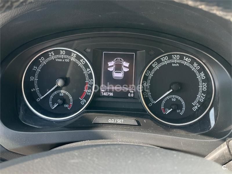 Usado Skoda Rapid Active 116 HP (85 kW) 2018 Branco Citadino