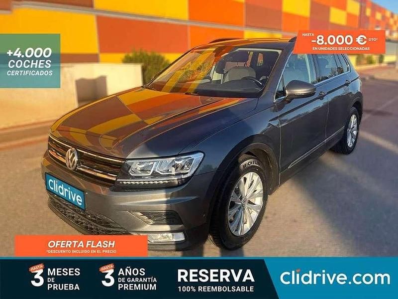 Usado VW Tiguan Advance 150 CV (110 kW) 2017 Gris SUV
