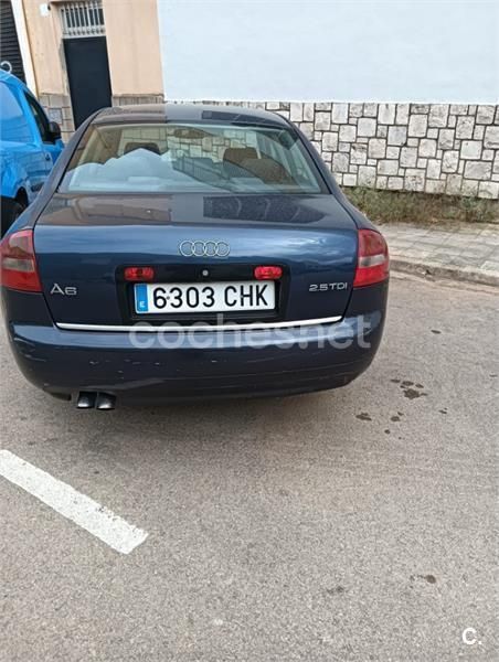 Usado Audi A6 163 CV (119 kW) 2003 Negro Familiar