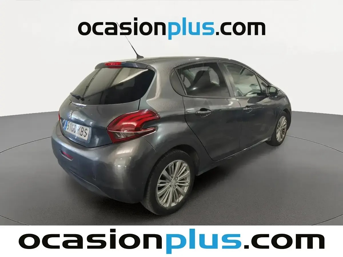 Usado Peugeot 208 Style 75 CV (55 kW) 2017 Gris Utilitario