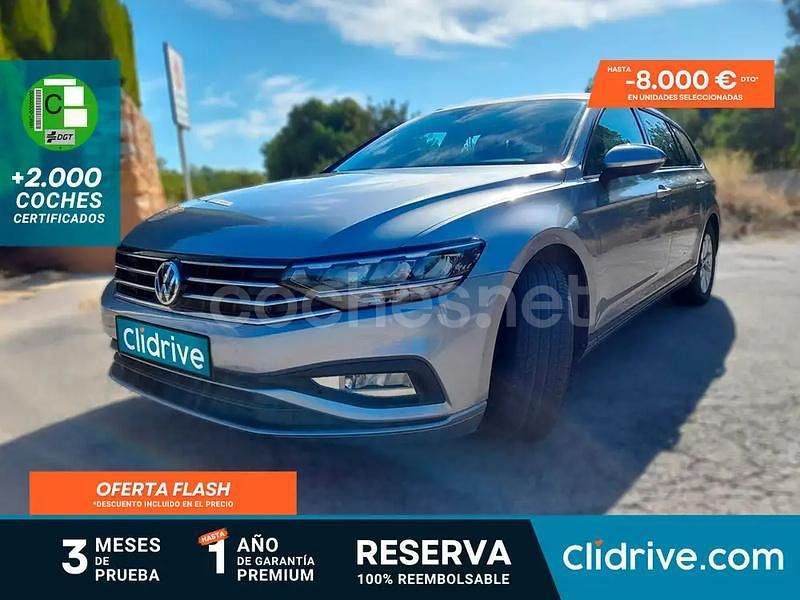 Gris / plata Usado 2020 VW Passat Familiar | 17.290 € (Precio justo) - Imagen 1/3