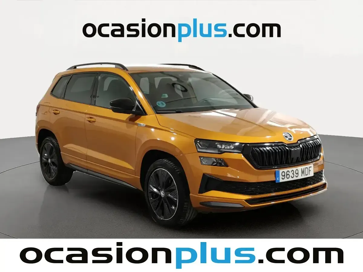 Usado Skoda Karoq SportLine 150 CV (110 kW) 2023 Naranja SUV