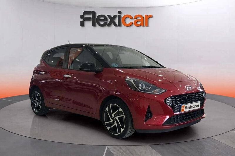 Granate Usado 2022 Hyundai i10 Utilitario | 13.290 € (Buen precio) - Imagen 1/4
