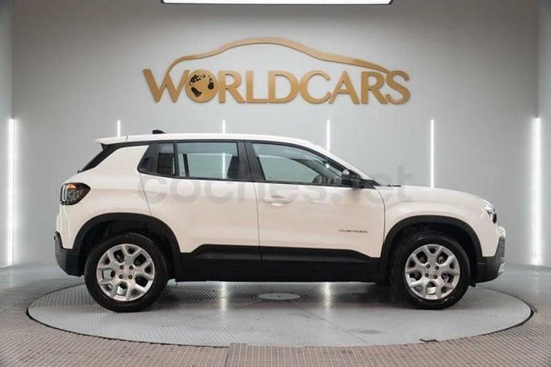 Usado Jeep Avenger Altitude 100 CV (73 kW) 2023 Blanco SUV