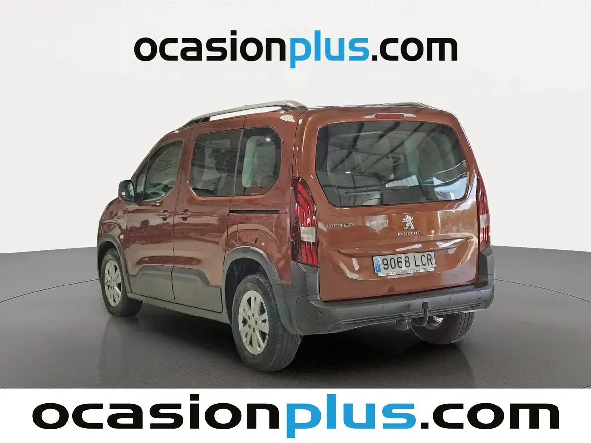 Usado Peugeot Rifter Active 131 CV (96 kW) 2019 Marrón Monovolumen