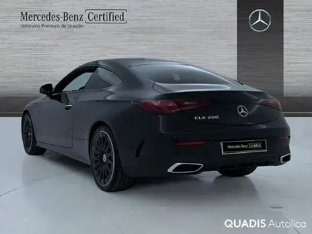 Usado Mercedes CLE200 204 CV (150 kW) 2025 Negro obsidiana
