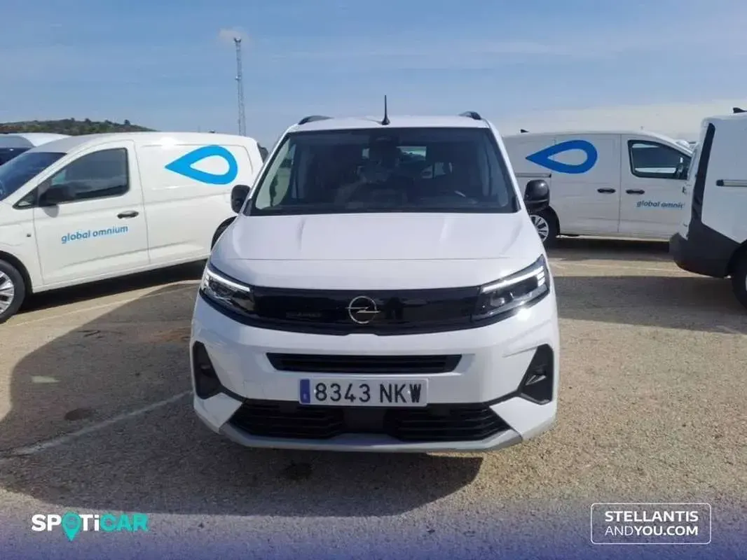 Nuevo Opel Combo S 131 CV (96 kW) 2026 Blanco Monovolumen