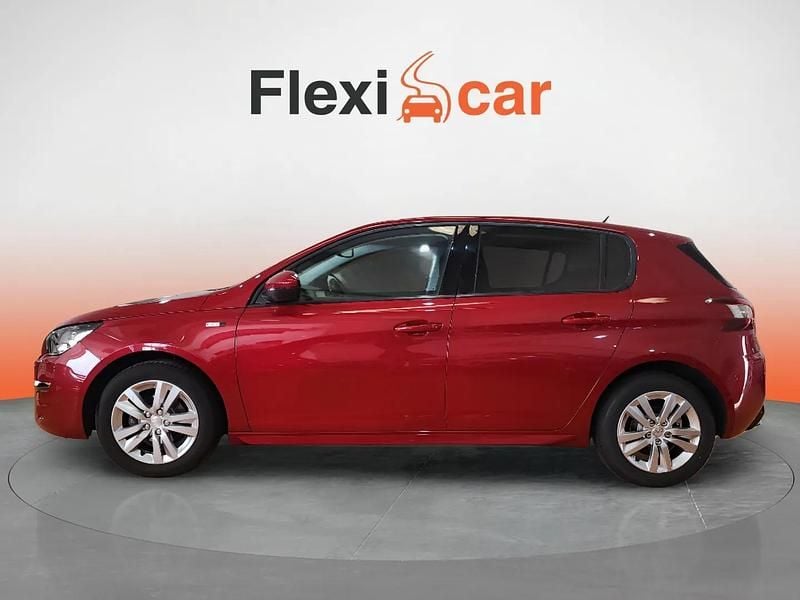 Usado Peugeot 308 Style 111 CV (81 kW) 2016 Rojo Berlina