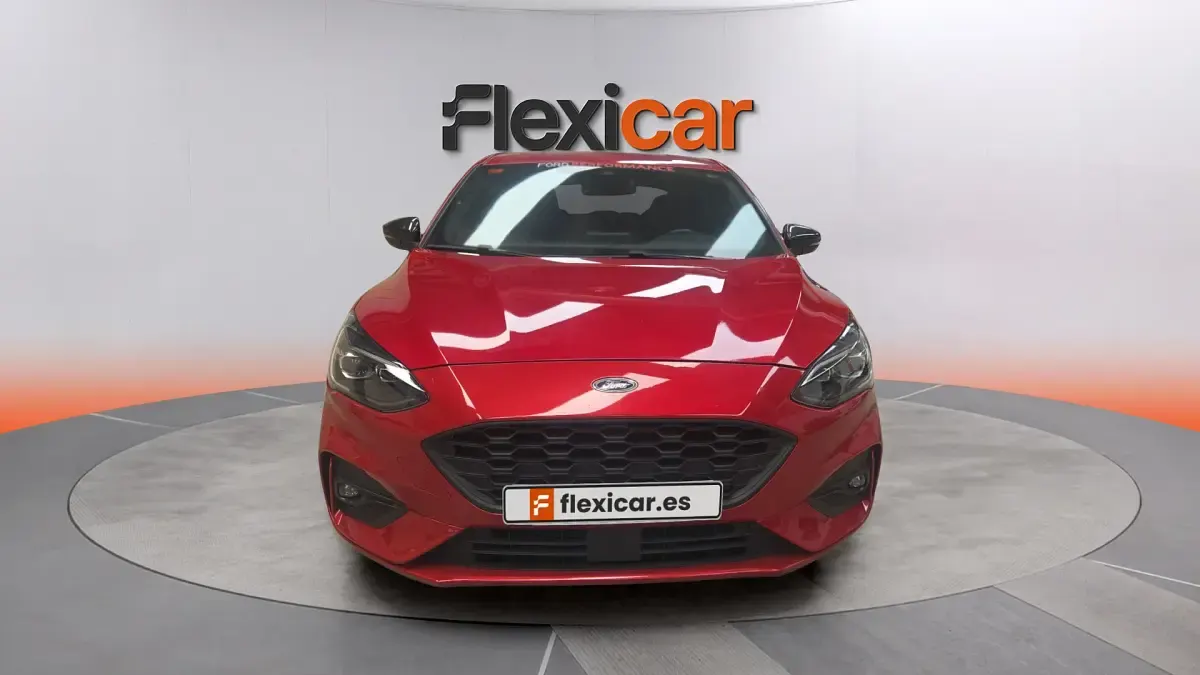 Usado Ford Focus ST-Line X 125 CV (91 kW) 2020 Rojo Berlina