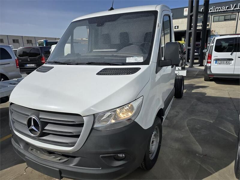 Blanco Nuevo 2025 Mercedes Sprinter Van | 42.900 € - Imagen 1/4