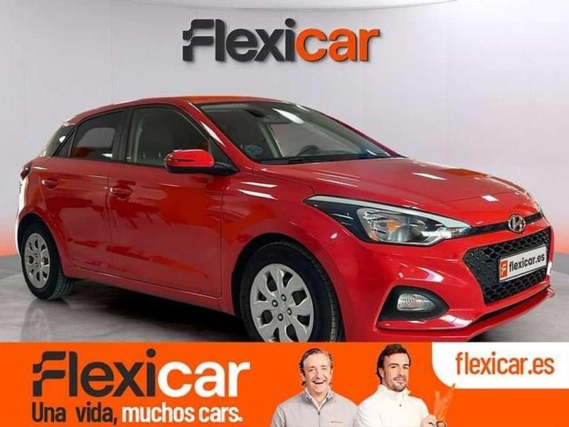 Rojo Usado 2019 Hyundai i20 Utilitario | 9990 € (Super precio) - Imagen 1/4