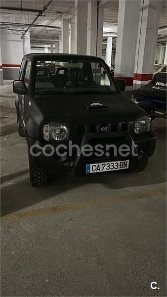 Usado Suzuki Jimny 80 CV (58 kW) 2000 Negro SUV