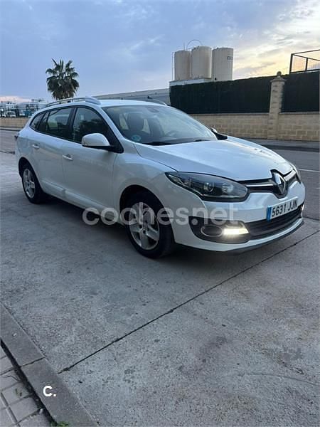 Usado Renault Mégane GrandTour Business 110 CV (80 kW) 2015 Blanco Familiar