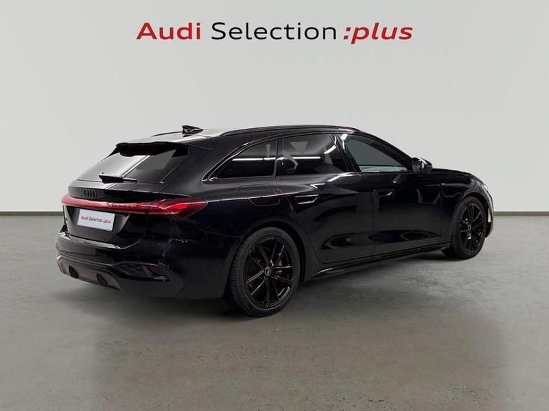 Usado Audi A5 Ambiente 204 CV (150 kW) 2025 Negro Familiar